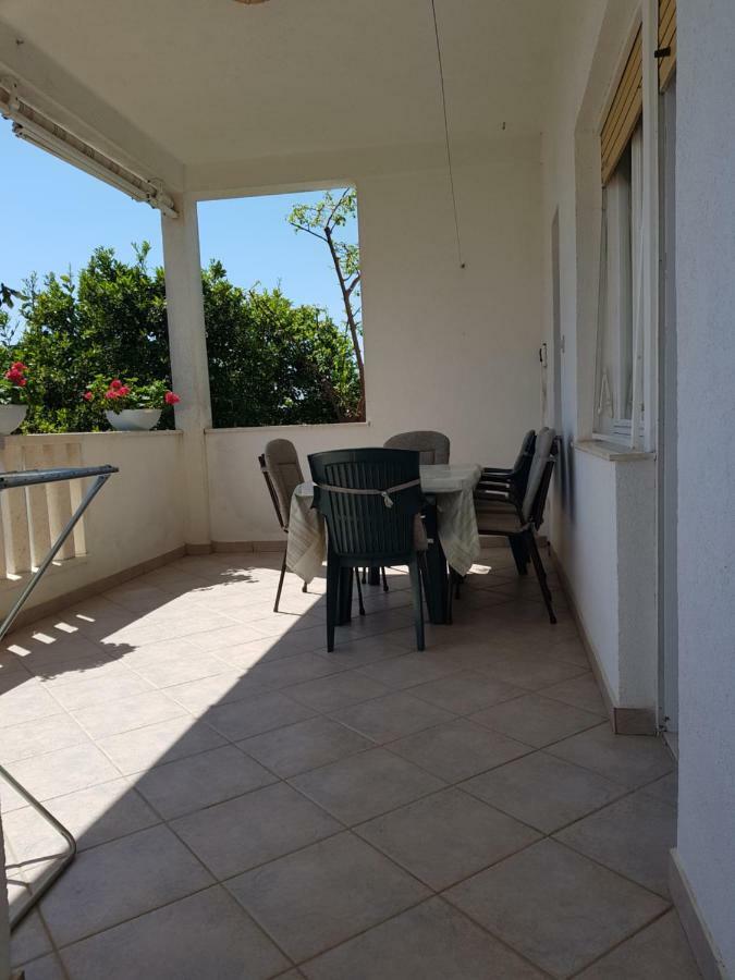 Apartment Tomy Trogir Bagian luar foto