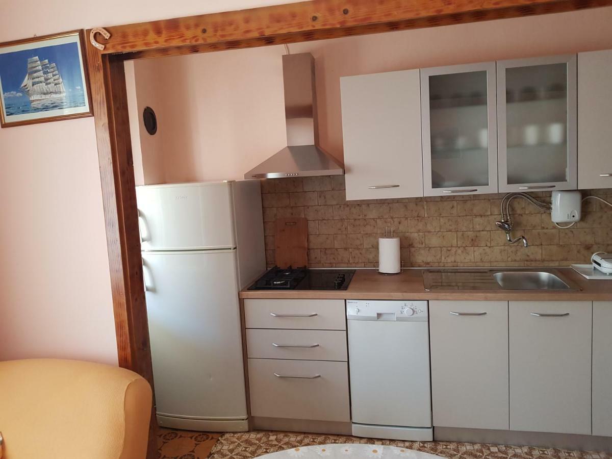 Apartment Tomy Trogir Bagian luar foto